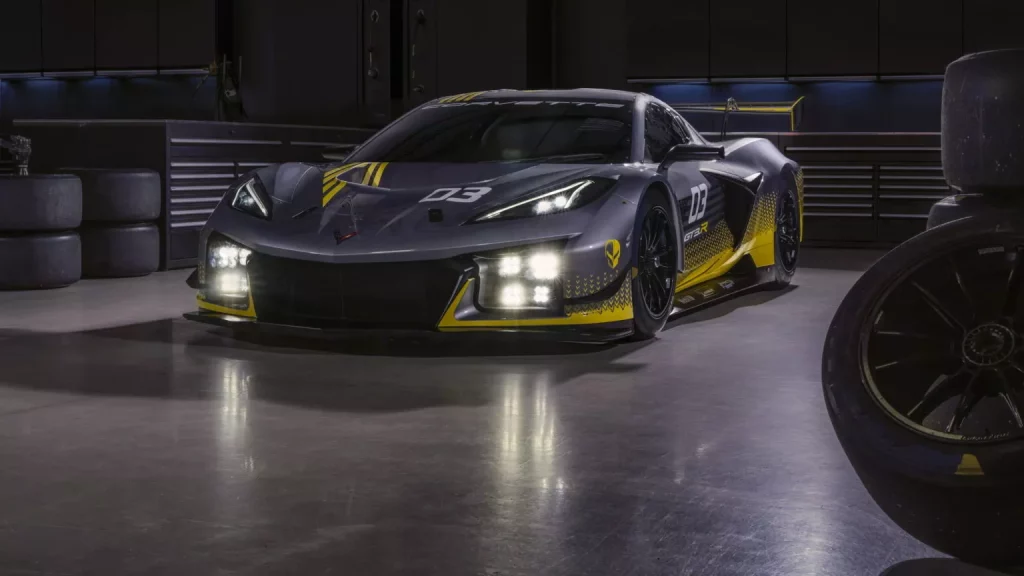 2023 Corvette Z06 GT3.R. Imagen estática delantera.