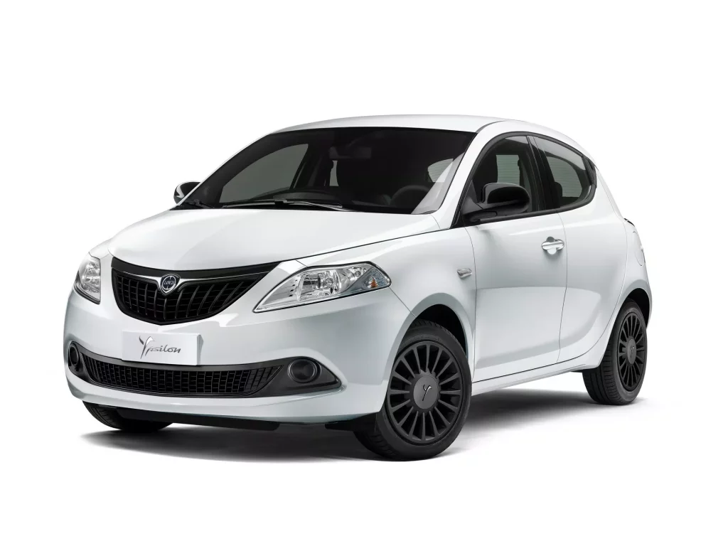 2023 Lancia Ypsilon 2 Motor16