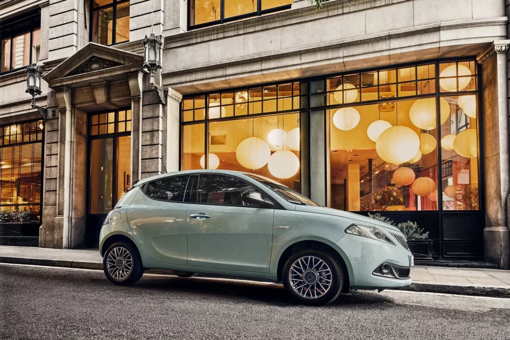 2023 Lancia Ypsilon 26 Motor16