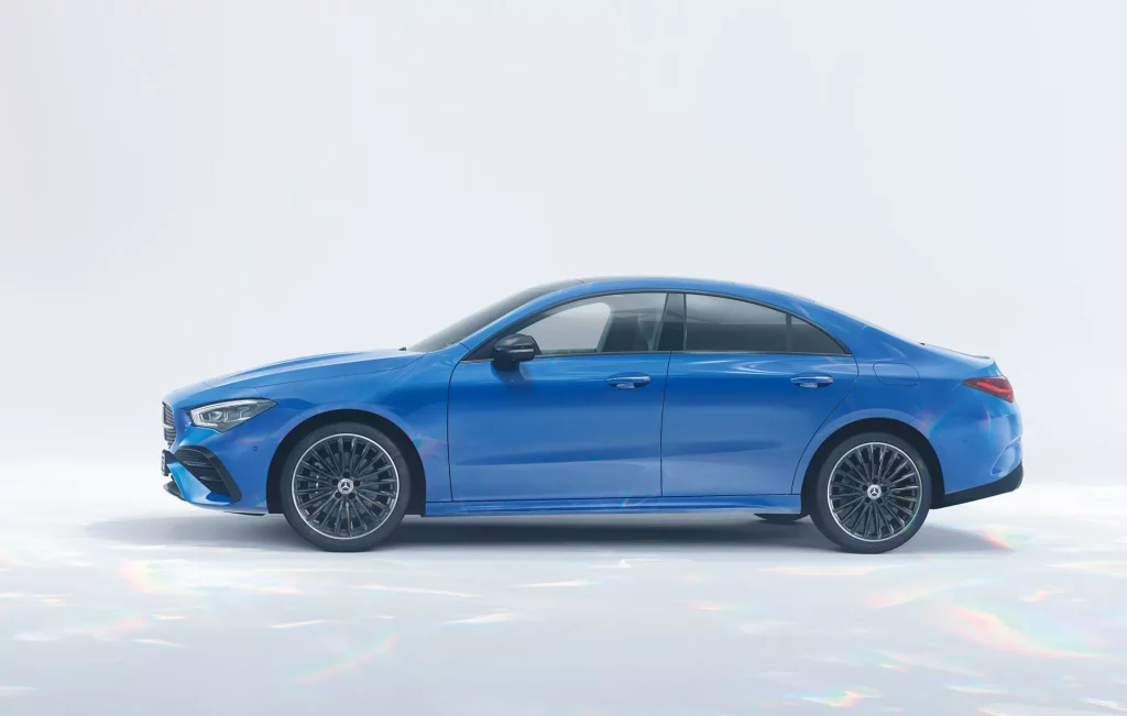 2023 Mercedes CLA 23 Motor16