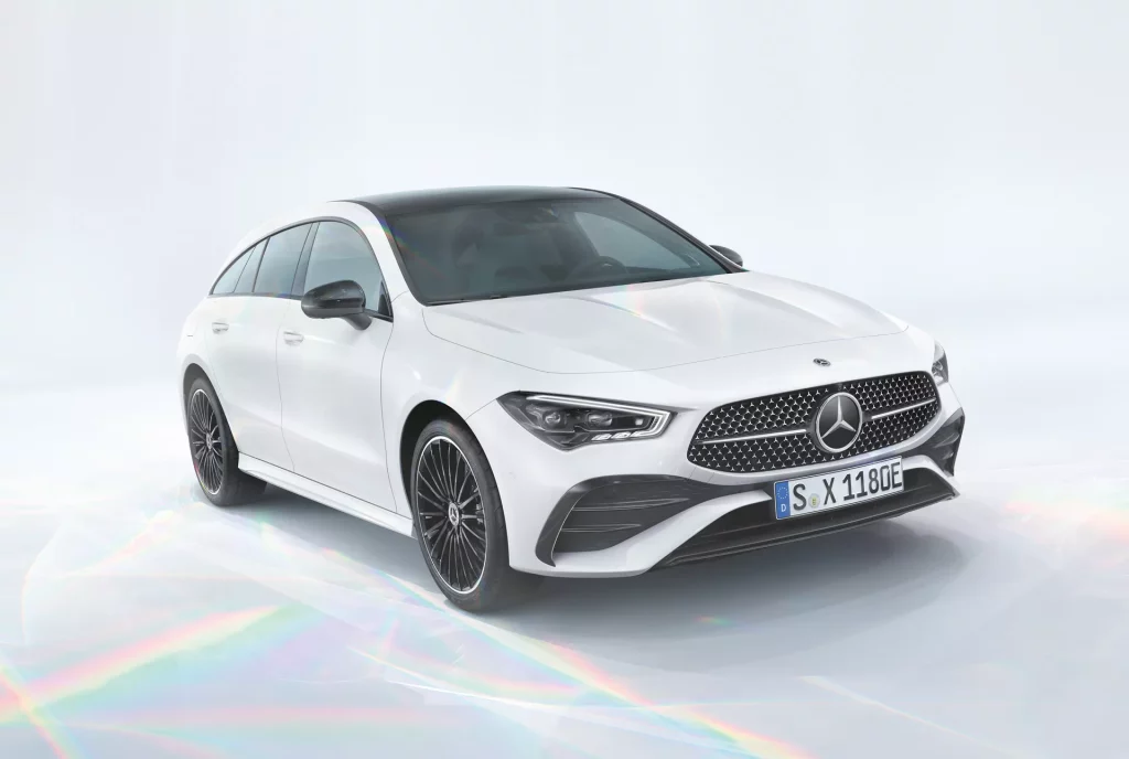 2023 Mercedes CLA 28 Motor16