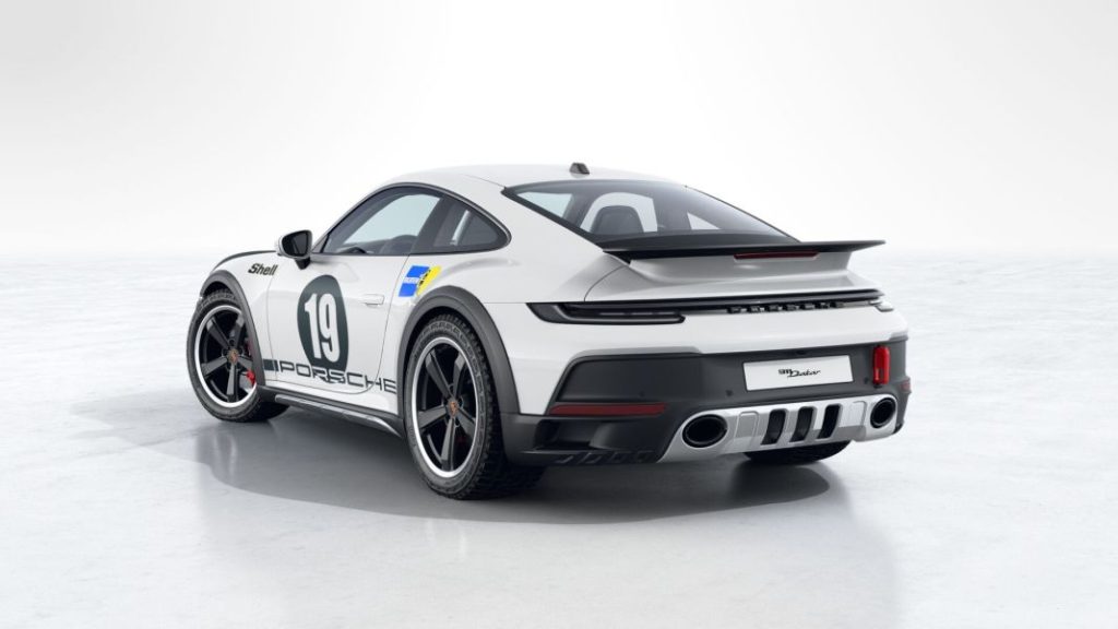 Porsche 911 Dakar: así son las decoraciones más exclusivas 16 Motor16 2023 Porsche 911 Safari 1971 decoracion 7 1 Motor16
