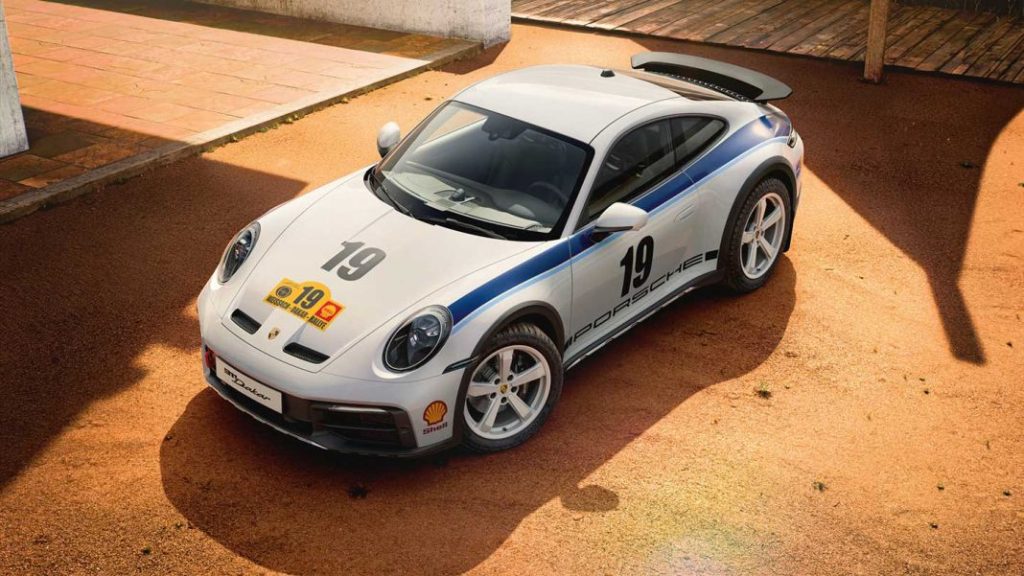 Porsche 911 Dakar: así son las decoraciones más exclusivas 19 Motor16 2023 Porsche 911 Safari 1974 decoracion 2 Motor16