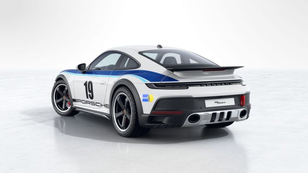 Porsche 911 Dakar: así son las decoraciones más exclusivas 26 Motor16 2023 Porsche 911 Safari 1974 decoracion 7 1 Motor16