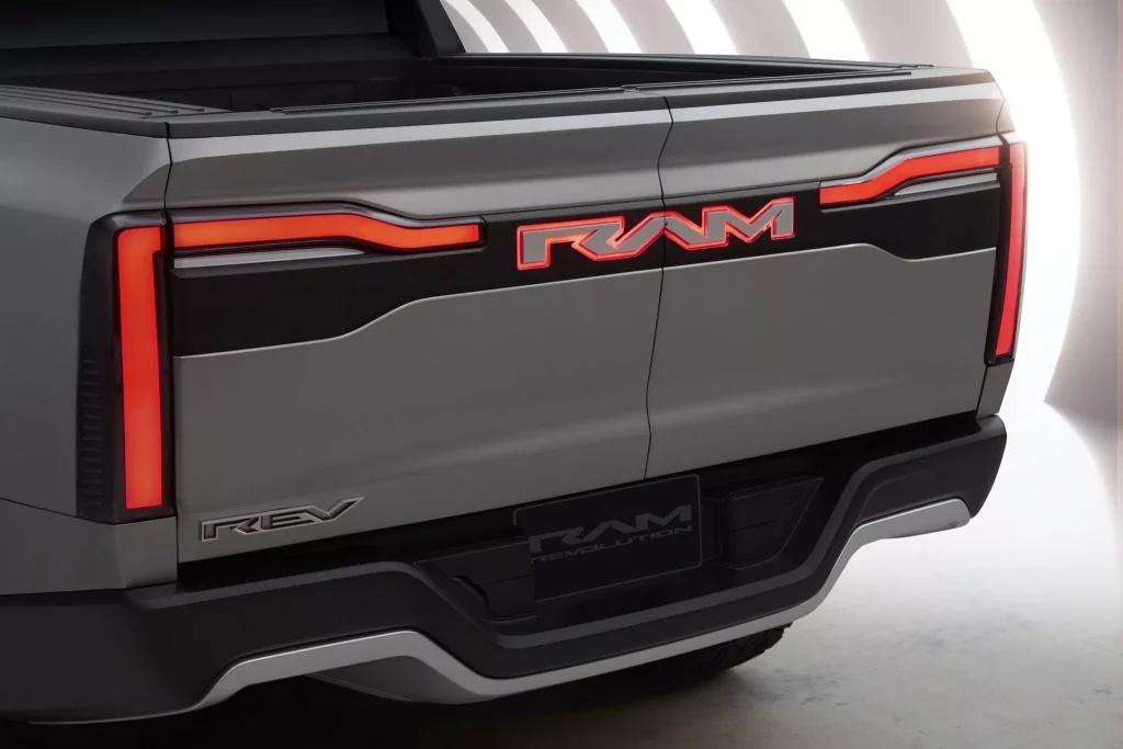 2023 Ram Revolution Concept 13 Motor16