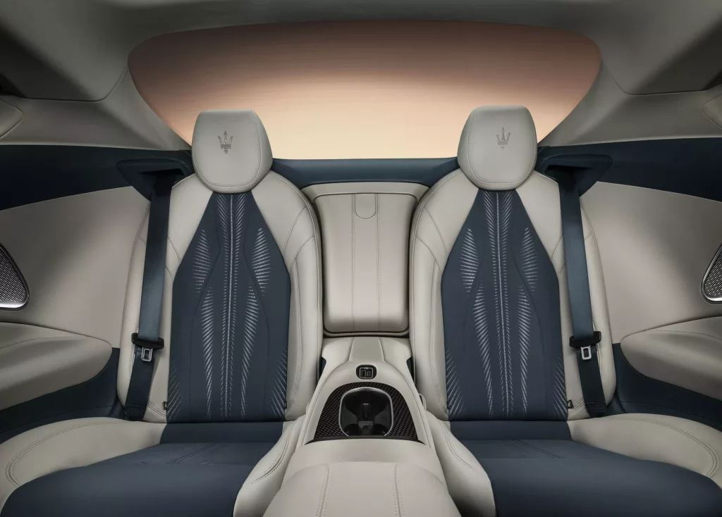 2023 interior Maserati GranTurismo Folgore 6 Motor16