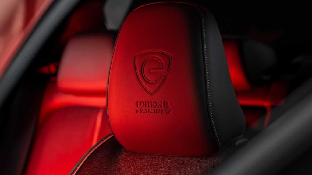 Mazda MX-30 e-Skyactiv R-EV: el motor rotativo regresa a casa 40 Motor16 2023 mazda mx 30 e skyactiv r ev 19 Motor16