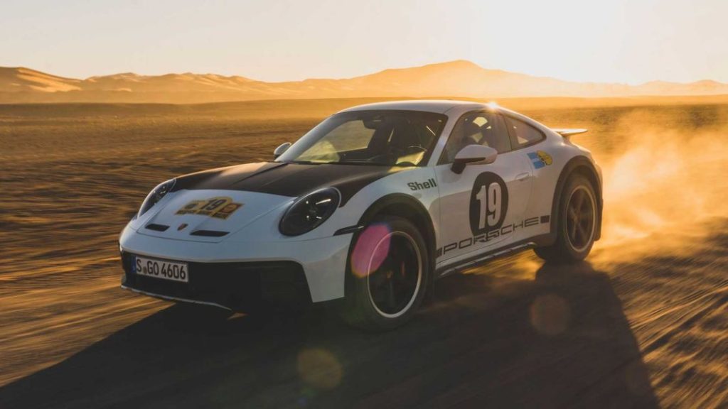 Porsche 911 Dakar: así son las decoraciones más exclusivas 41 Motor16 2023 porsche 911 dakar rally liveries 4 Motor16