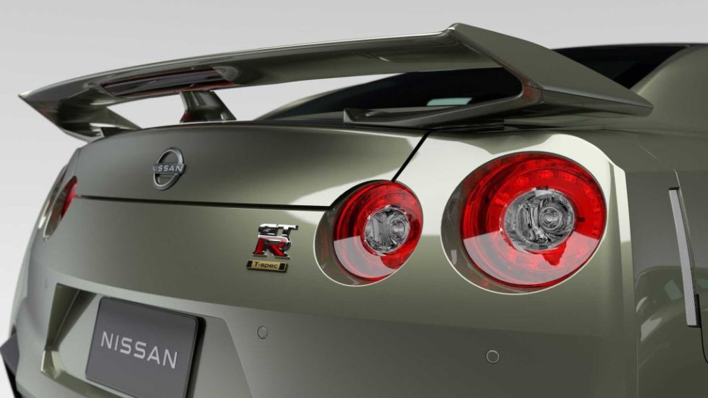 Nissan GT-R: la última mejora ya se vende en Japón 36 Motor16 2024 nissan gt r 31 Motor16
