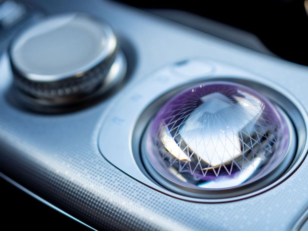 Este coche se abre como jamás podrías haber imaginado 2 Motor16 genesis