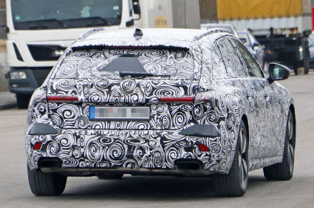 Nuevo estilo de camuflaje para el Audi A4 Avant 14 Motor16 Audi A4 Avant less camo 12 Motor16