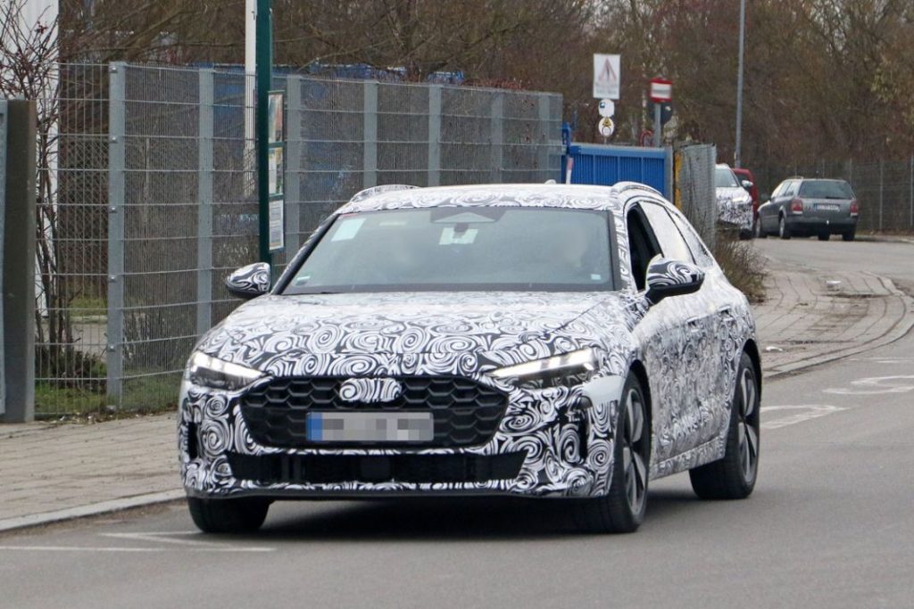 Nuevo estilo de camuflaje para el Audi A4 Avant 4 Motor16 Audi A4 Avant less camo 2 Motor16