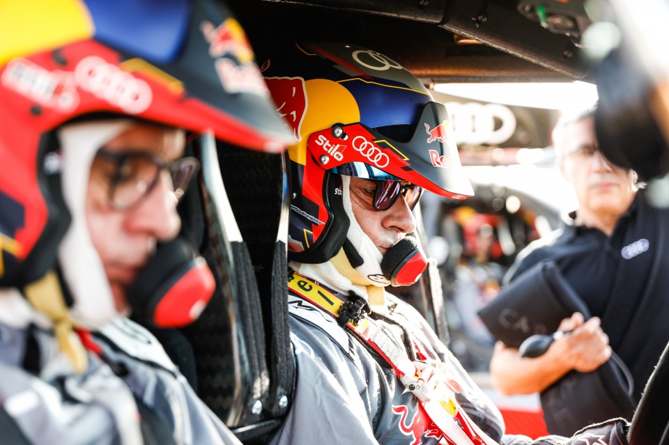 Victoria del español Carlos Sainz en la primera etapa del Rally Dakar 2 Motor16 Sainz