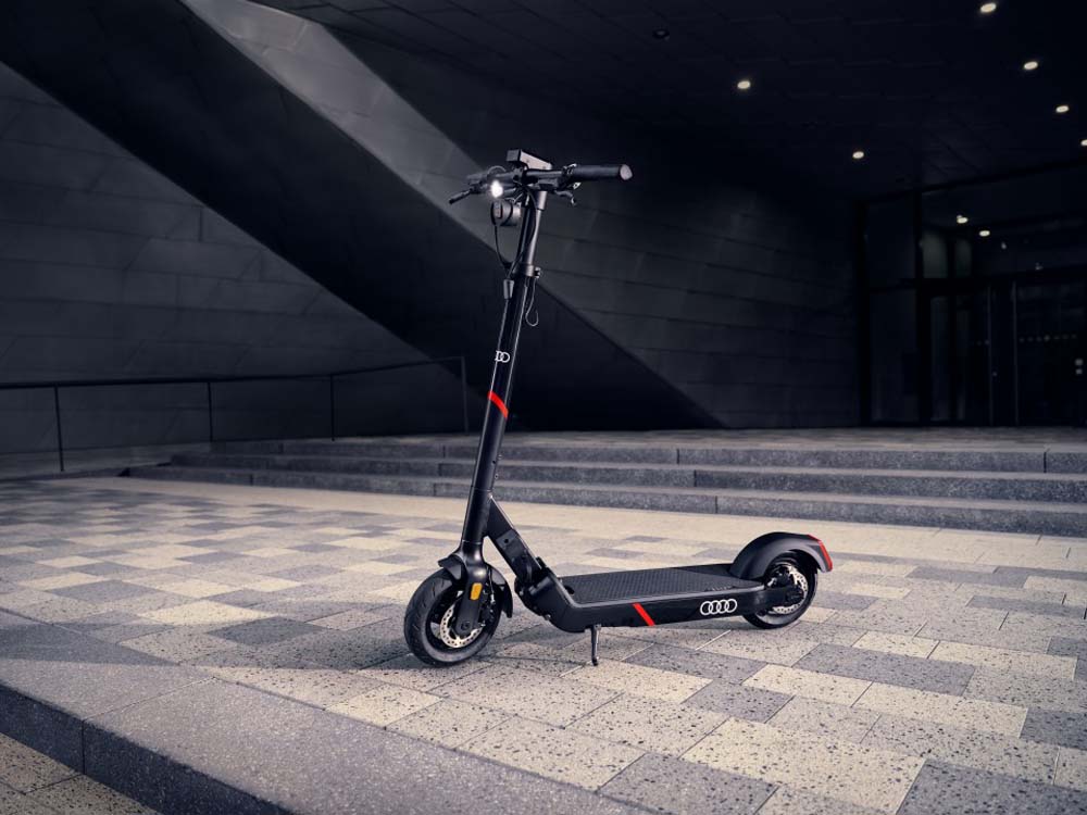Audi presenta su opción más eficiente 6 Motor16 Audi patinete electrico 3 Motor16