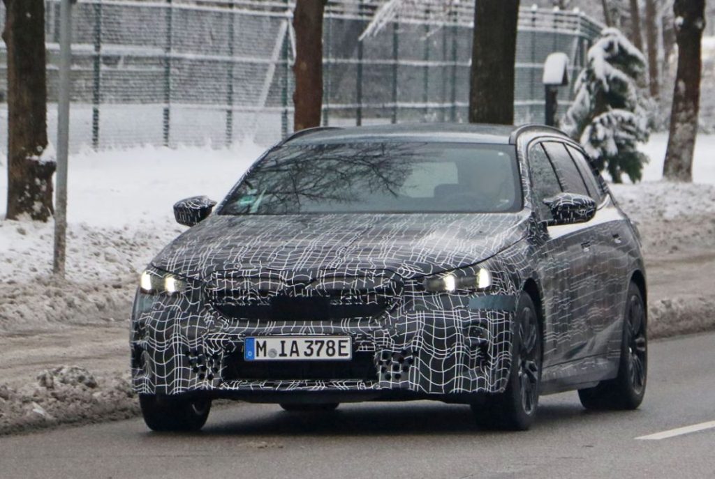 BMW i5 Touring 1 Motor16