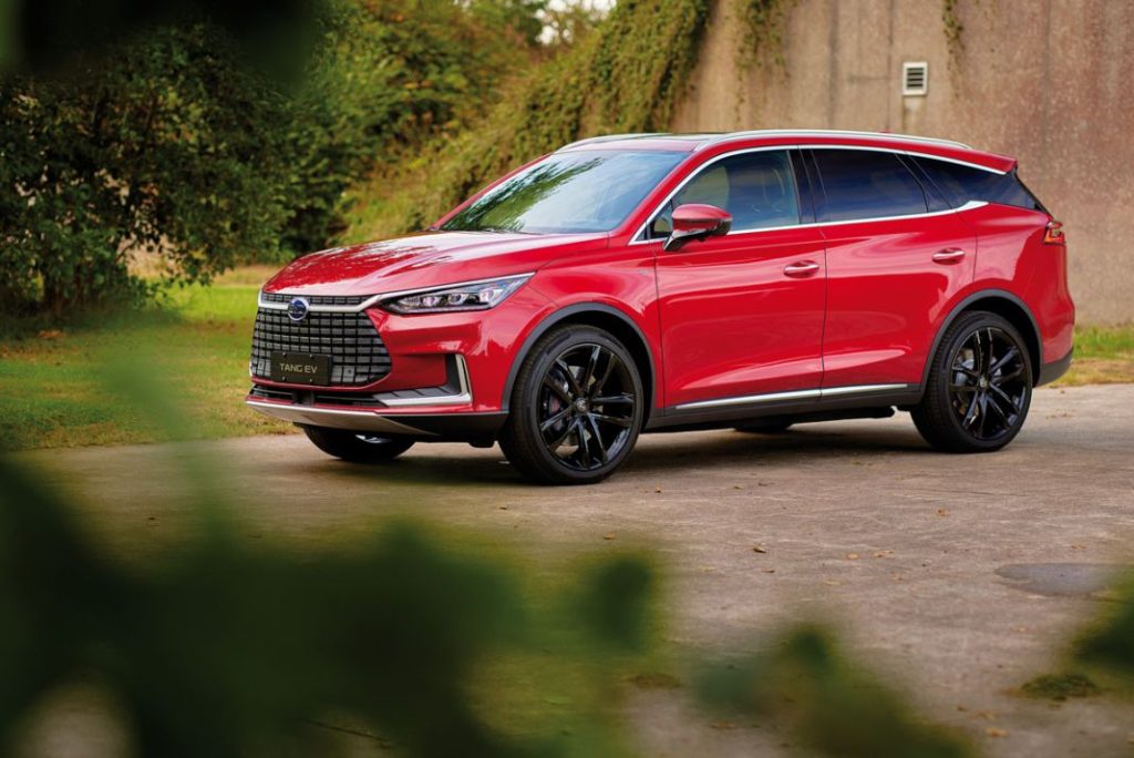 Novedades 2023: Abarth, Aiways, Alfa Romeo, Alpine, Audi, BMW y BYD 27 Motor16 BYD TANG 23 Motor16