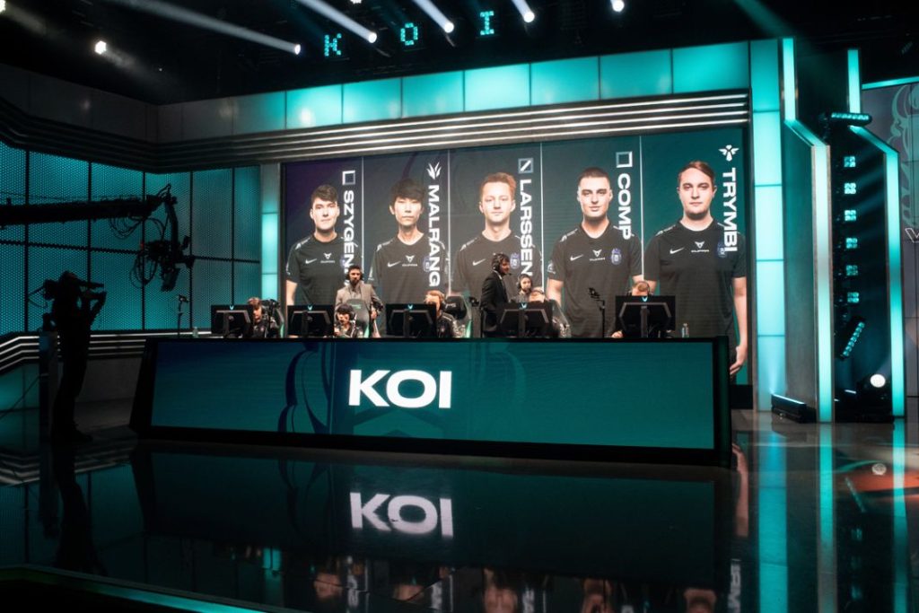 Esto es lo que une a Cupra con Gerard Piqué 1 Motor16 El equipo KOI luce el logo de Cupra en sus camisetas.