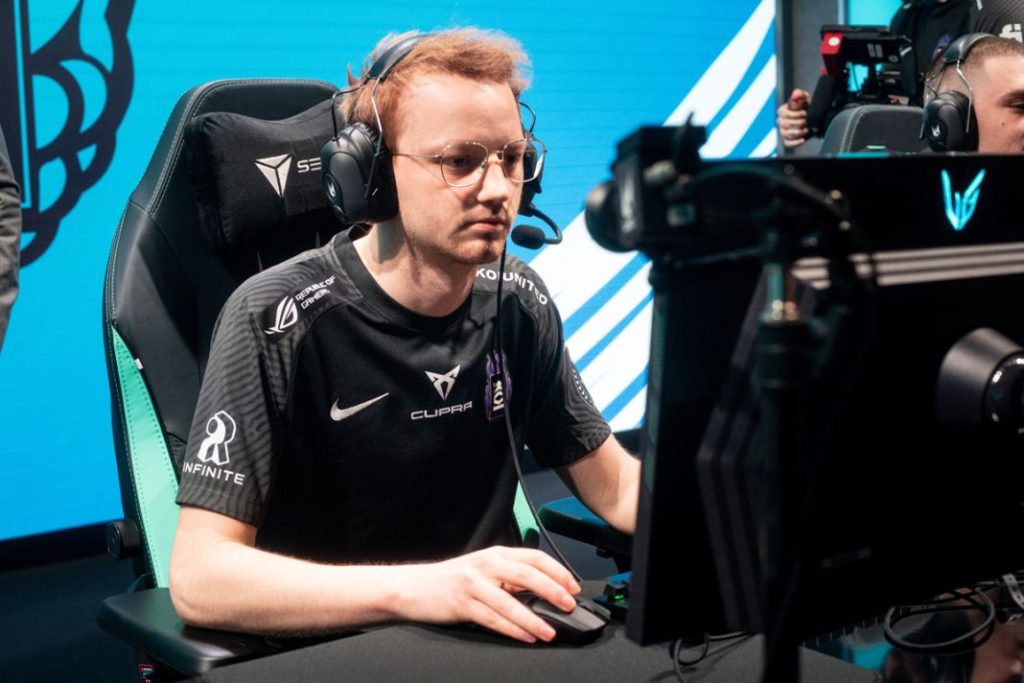 Esto es lo que une a Cupra con Gerard Piqué 3 Motor16 Cupra eSports Pique Ibai llanos4 Motor16