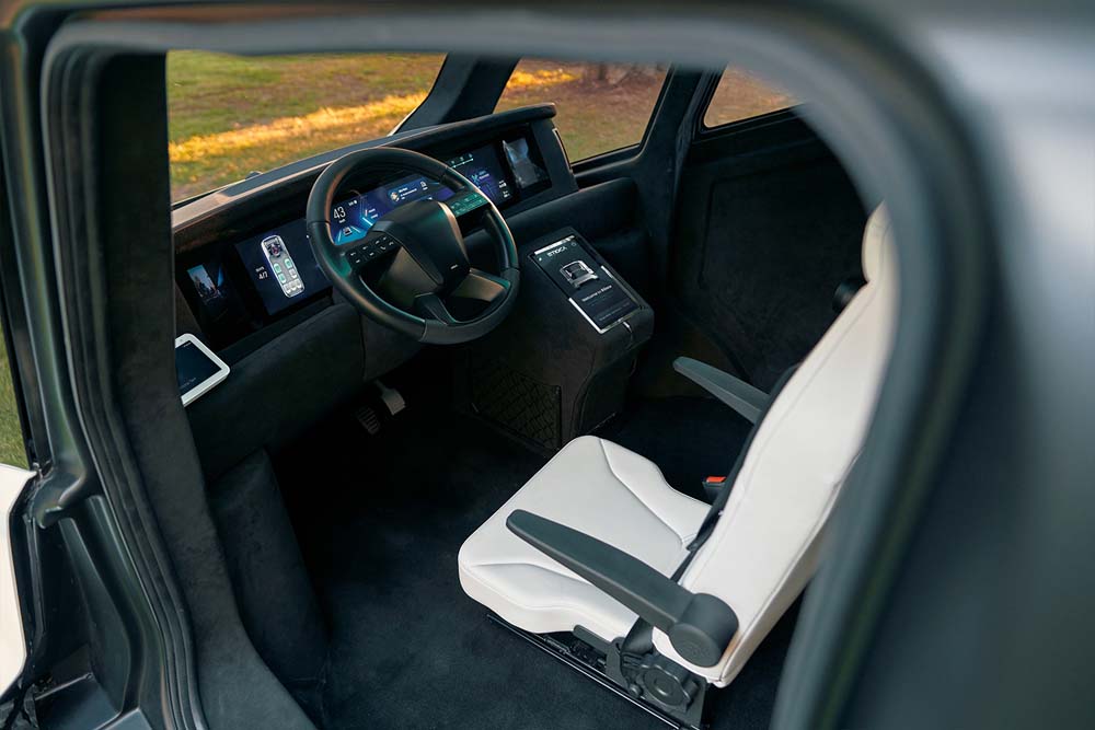 Así será el futuro taxi: eléctrico, amplio y sin necesidad de comprarlo 13 Motor16 ETIOCA presenta su taxi electrico 12 Motor16