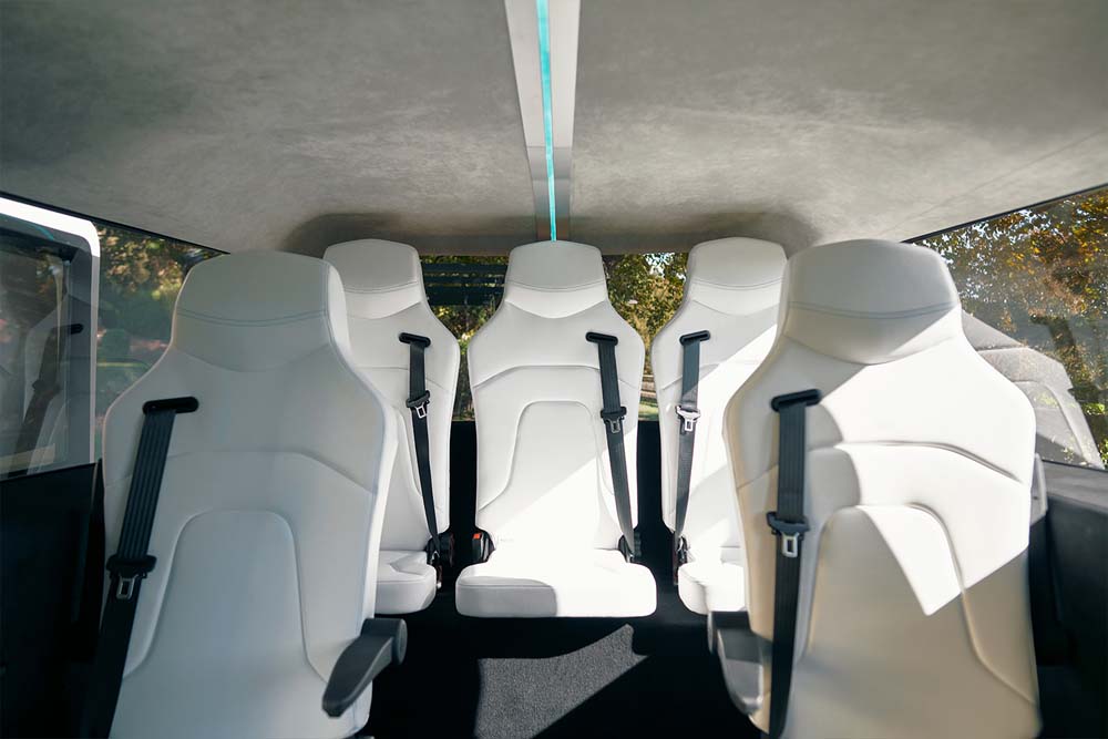 Así será el futuro taxi: eléctrico, amplio y sin necesidad de comprarlo 33 Motor16 ETIOCA presenta su taxi electrico 40 Motor16