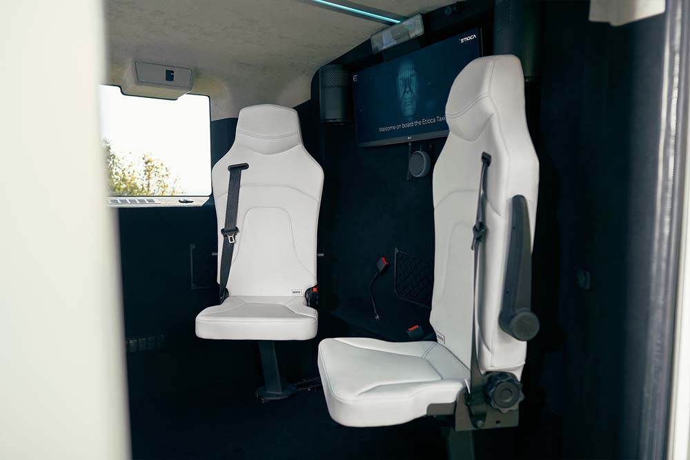 Así será el futuro taxi: eléctrico, amplio y sin necesidad de comprarlo 9 Motor16 ETIOCA presenta su taxi electrico 5 Motor16