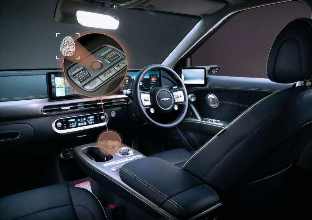 Este coche se abre como jamás podrías haber imaginado 4 Motor16 Genesis