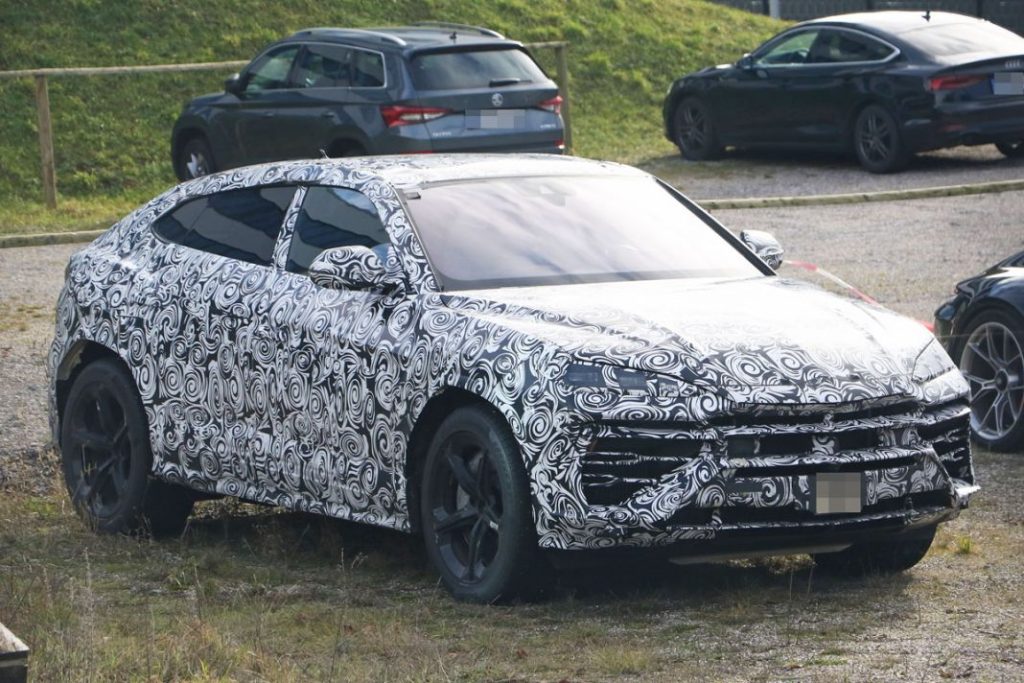 El Lamborghini Urus PHEV nos muestra su cara 9 Motor16 Lamborghini Urus PHEV 7 Motor16