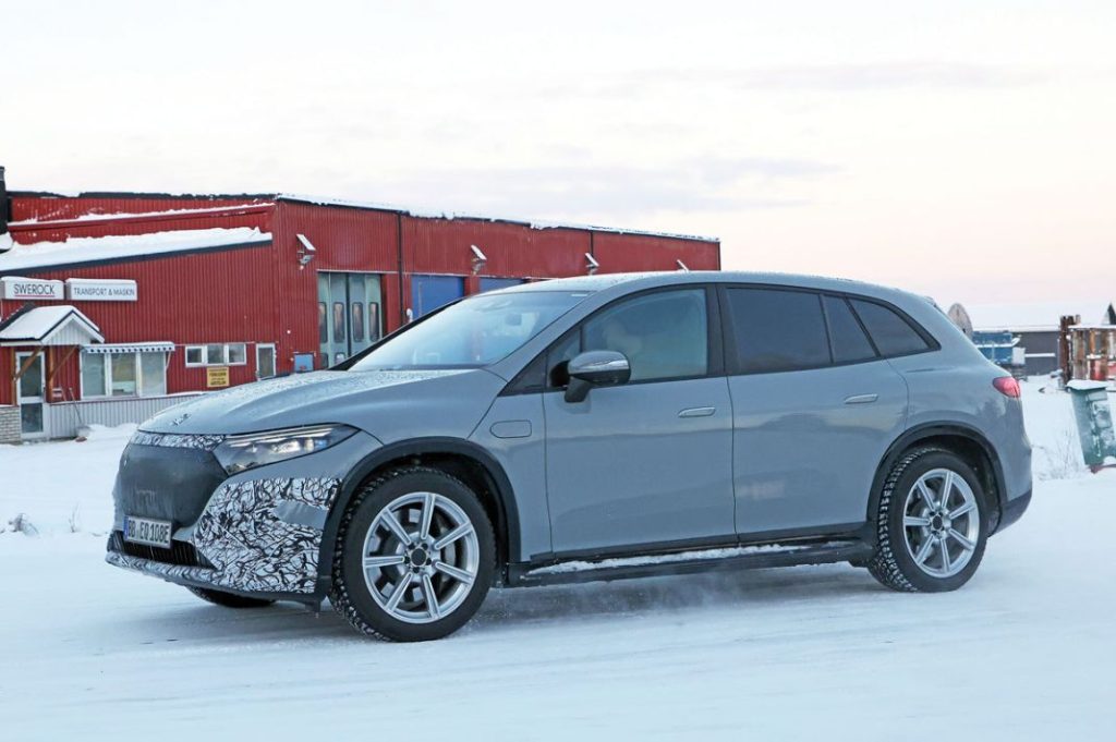 Novedades 2023: Mercedes, MG, Mini, Mitsubishi, Nissan, Opel, Peugeot, Polestar y Porsche 12 Motor16 Mercedes Maybach EQS SUV 7 Motor16