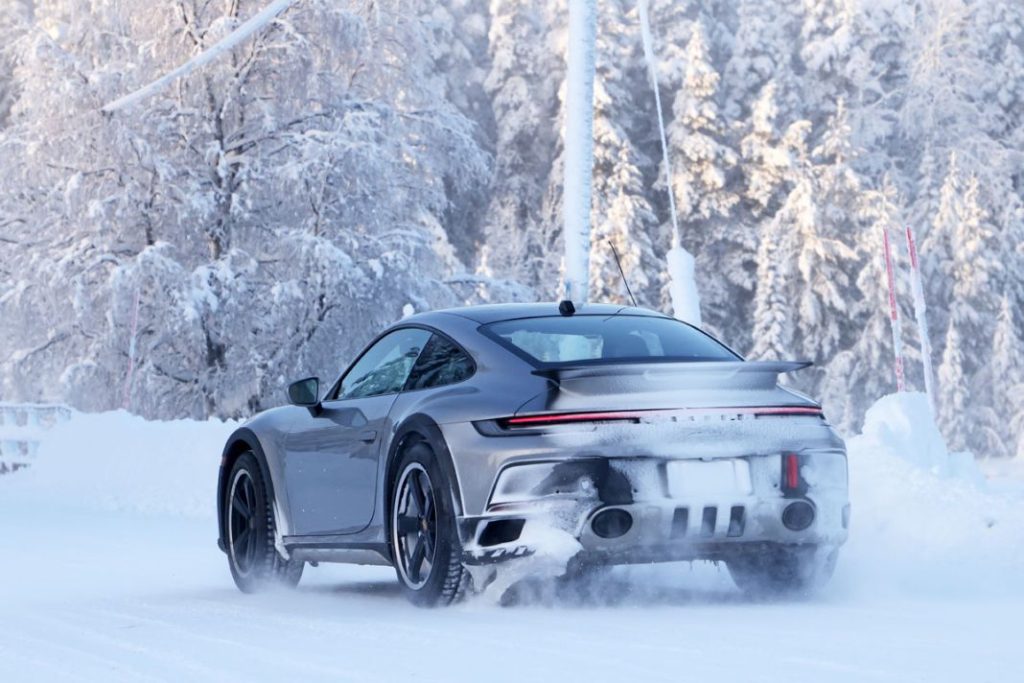 Porsche 911 Dakar: del desierto a la nieve 2 Motor16 Porsche 911 Dakar