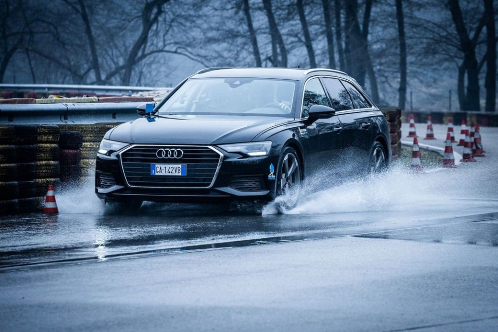 La solución definitiva para evitar el aquaplaning con tu coche 2 Motor16 DAI