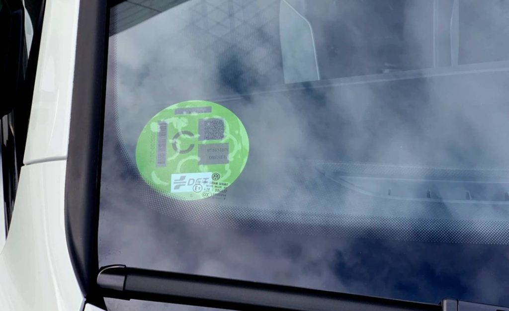 ¿Qué ha sucedido con la etiqueta D de la DGT? 159 Motor16 etiquetado