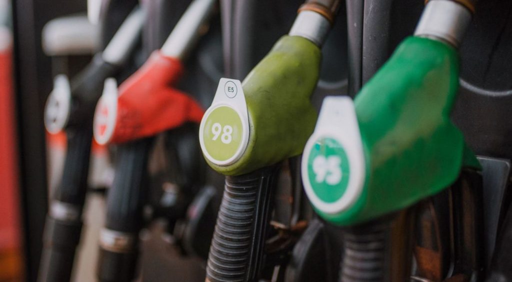 8 consejos para ahorrar gasolina con tu coche 112 Motor16 mantenimiento