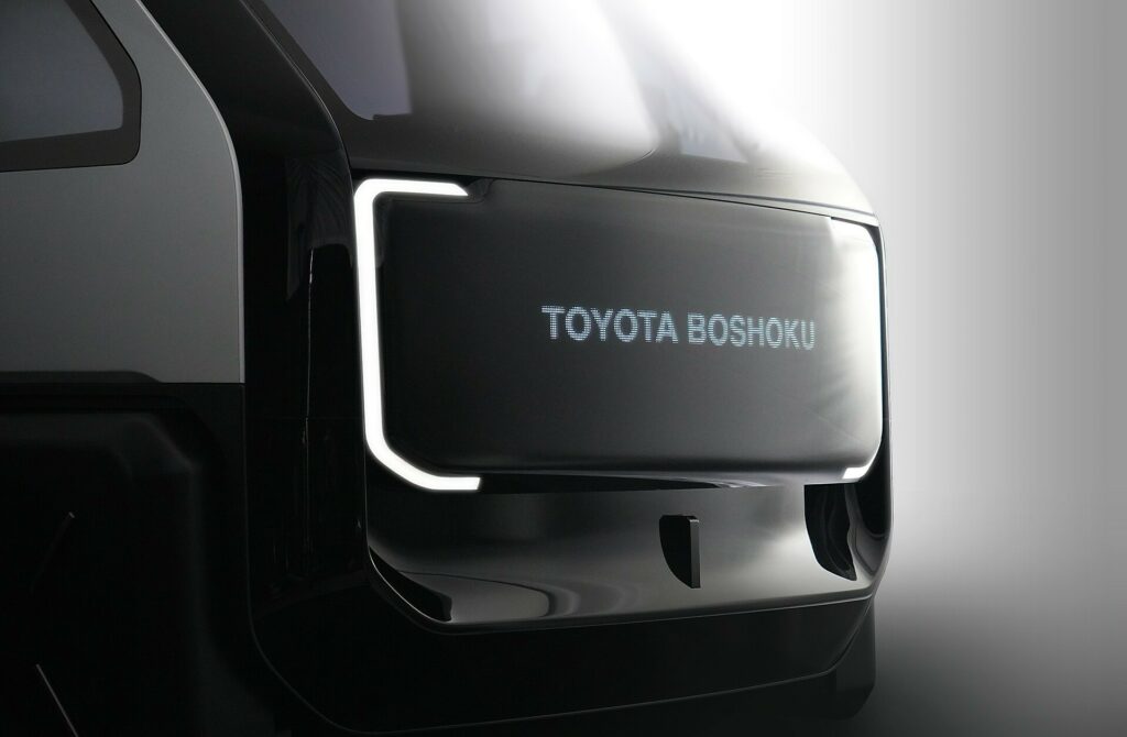 Toyota Boshoku, una salita de estar con ruedas 12 Motor16 https www.carscoops.com wp content uploads 2023 01 Toyota Boshoku MX221 28 1024x670 2 Motor16