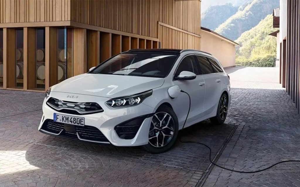 Quítate el miedo a las zonas ZBE con estos coches con etiqueta cero 113 Motor16 imagen 136 Motor16