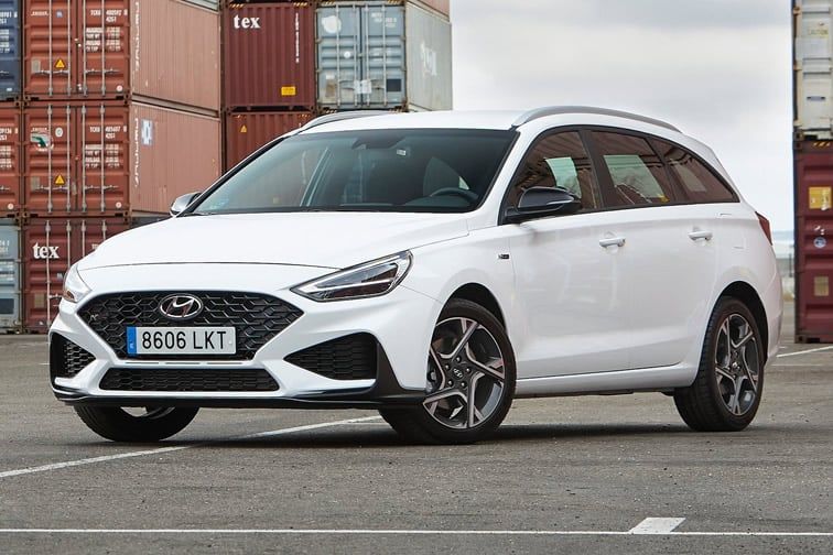Los mejores coches con etiqueta ECO para comprarte en 2023 125 Motor16 imagen 94 Motor16
