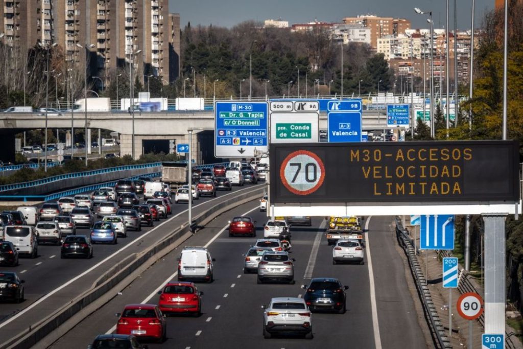 Solo en estos cuatro casos podrás circular por la M-30 con tu coche sin etiqueta de la DGT 110 Motor16 etiqueta