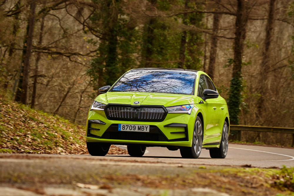 Prueba del Skoda Enyaq Coupé iV RS. Va de cine 14 Motor16 skoda enyaq coupe20 1 Motor16