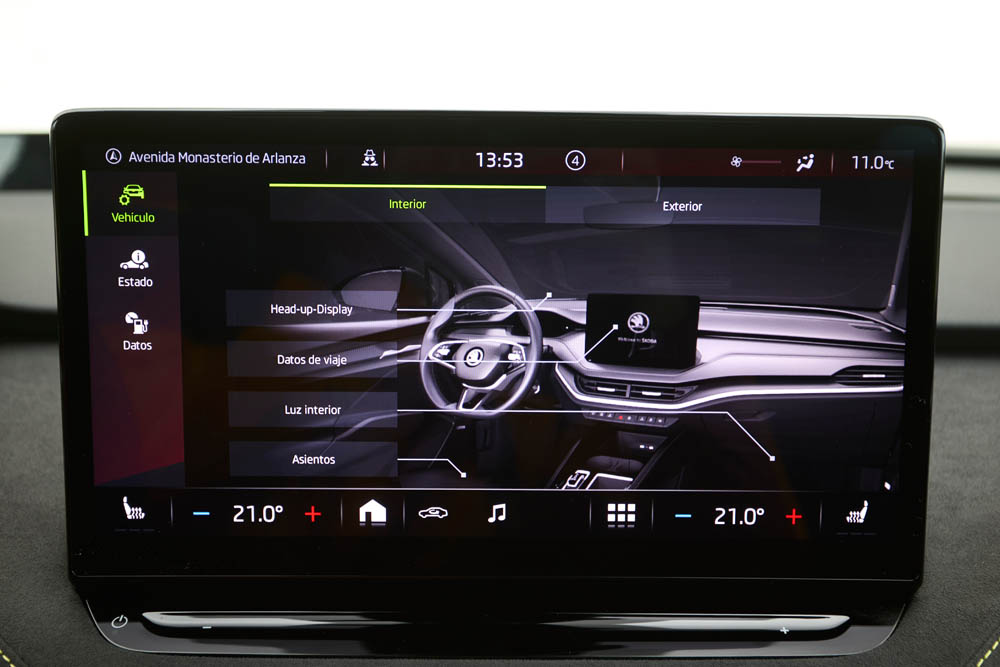 Prueba del Skoda Enyaq Coupé iV RS. Va de cine 42 Motor16 skoda enyaq coupe79 1 Motor16