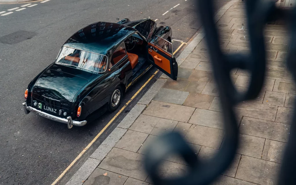 1961 Lunaz Bentley S2 Continental EV 11 Motor16