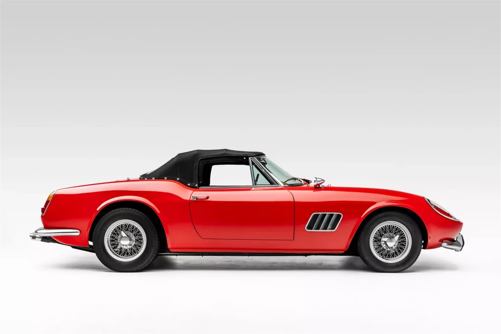 1961 replica Ferrari 250 gt California Spyder 1 Motor16