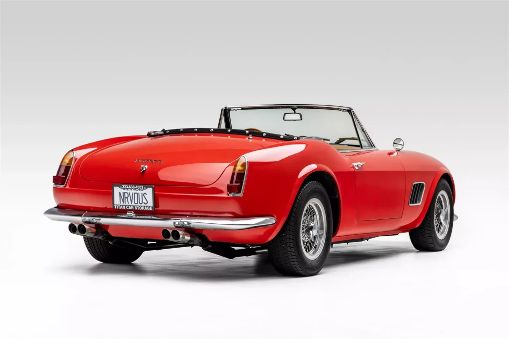 1961 replica Ferrari 250 gt California Spyder 27 Motor16