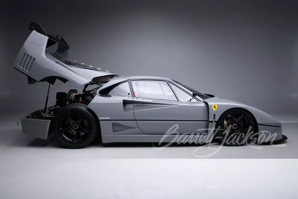 1989 Ferrari F40 Competizione. Imagen estática.