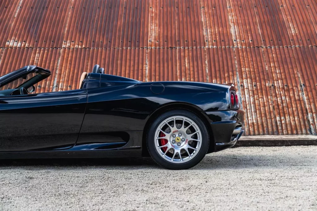El Ferrari 360 Spider de David Beckham busca nuevo hogar 12 Motor16 2001 Ferrari 360 Spider David Beckham 9 Motor16