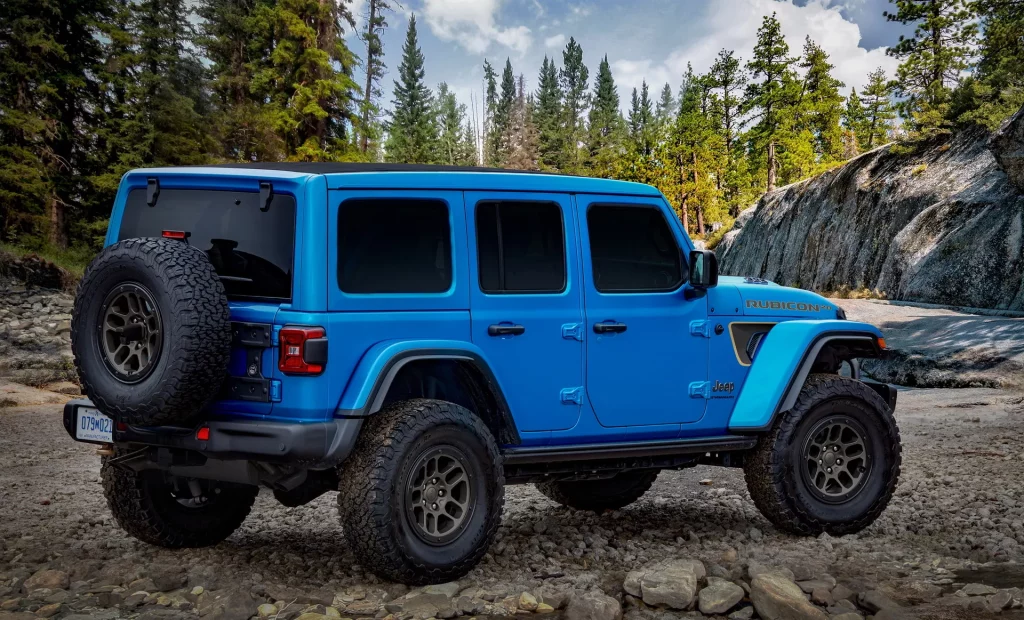 2023 Jeep Wrangler Rubicon 20th Anniversary 14 Motor16