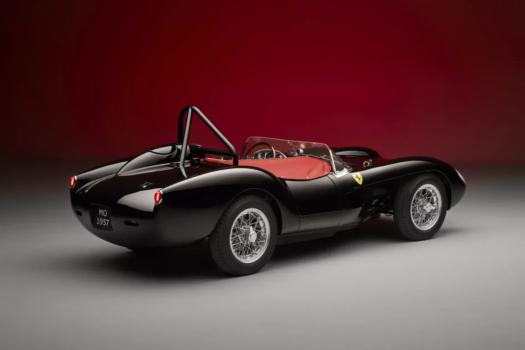 2023 Ferrari 250 Testa Rossa Pacco Gara. Imagen portada.