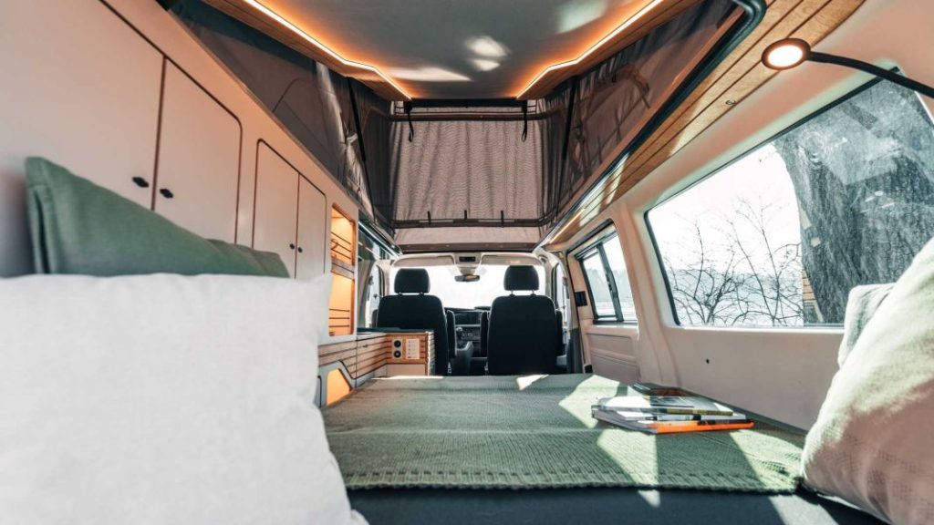 2023 abt xnh vw california camper 8 Motor16