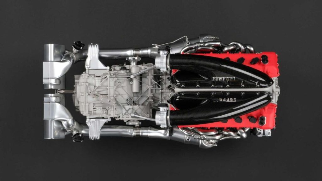 13.495 euros cuesta el motor de un Ferrari Daytona SP3 3 Motor16 2023 amalgam ferrari daytona sp3 motor 3 Motor16