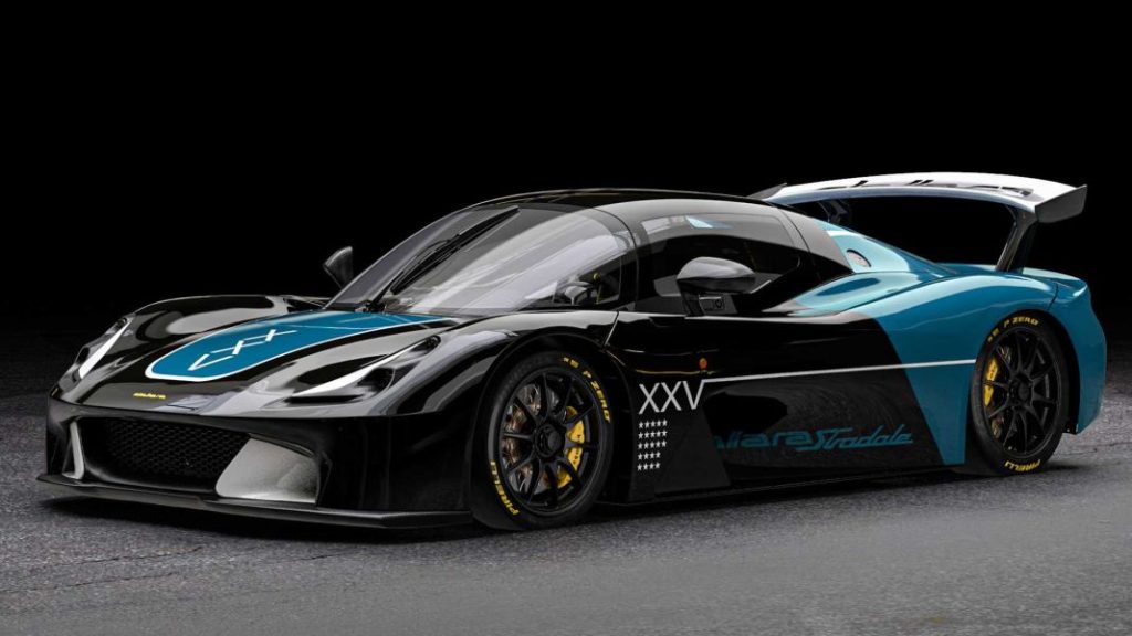 2023 Dallara Stradale IR8 Edition. Imagen estudio frontal.