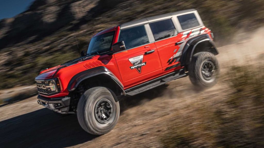 2023 ford bronco raptor off roadeo experience 4 Motor16