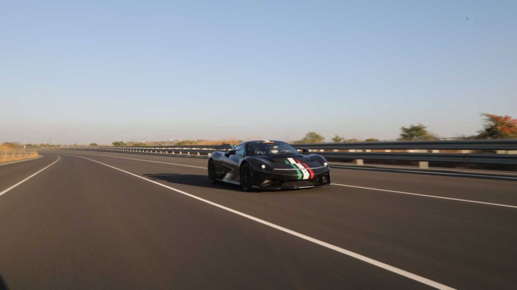 El Pininfarina Battista se apunta cuatro nuevos récord 4 Motor16 2023 pininfarina battista world speed record 3 Motor16